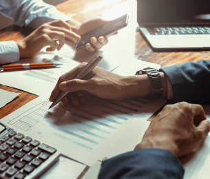 Meno fatture insolute con Risk Management e Visura Creditizia